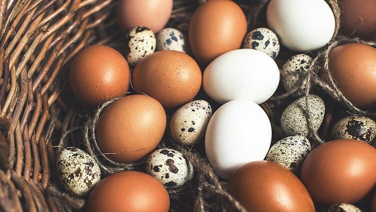 Prepelica i kokošja jaja treba dodati u ishranu muškarca kako bi se održala potencija. 